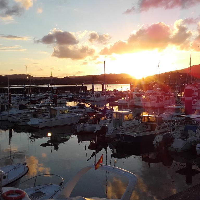 Hospedaje La Tortuga Santona Bagian luar foto